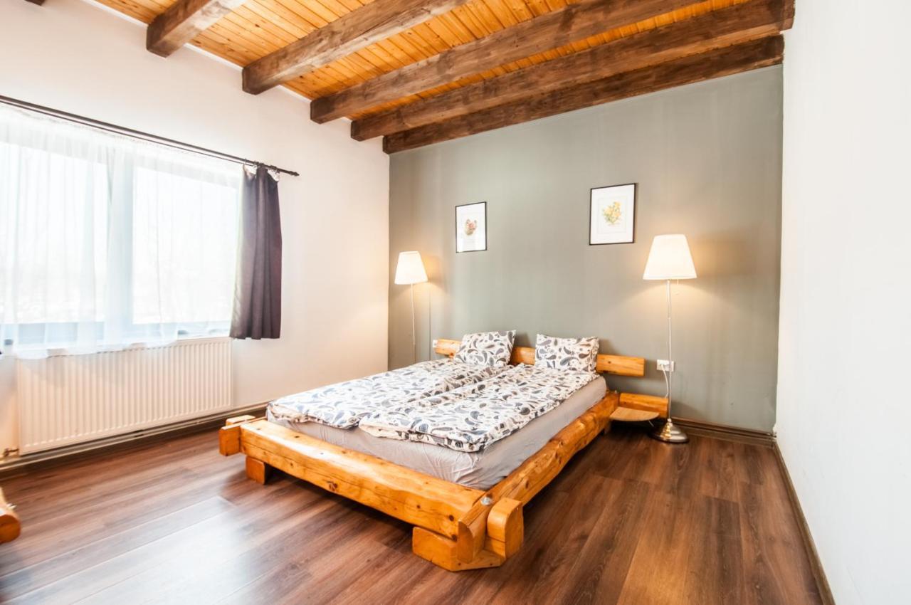 Cabana Supporter -Supporter Chalet Порумбаку-де-Сус Экстерьер фото